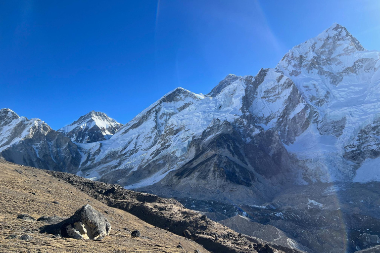 Excursão de helicóptero ao acampamento base do Everest - com serviço de busca no hotel e retornoPasseio de helicóptero pelo acampamento base do Everest