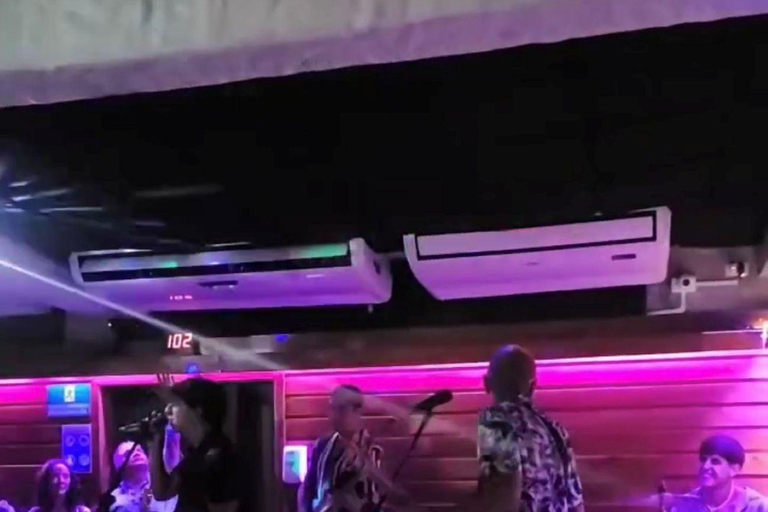 Santa Cruz: Experience the Best Nightlife Party at El Bongo