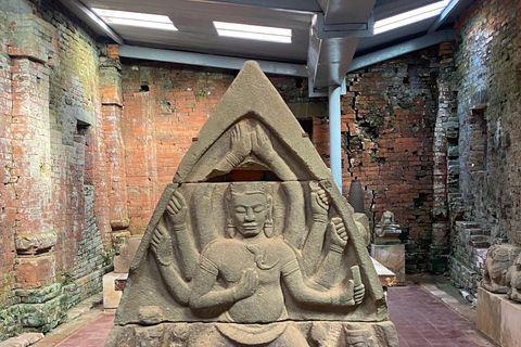 Hoi An: My Son Sanctuary Sunrise Tour with Breakfast