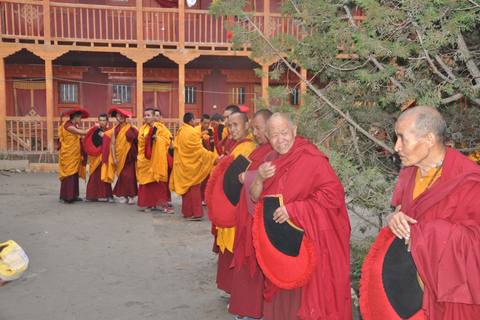 Upper Mustang & Luri Valley Adventure Trek