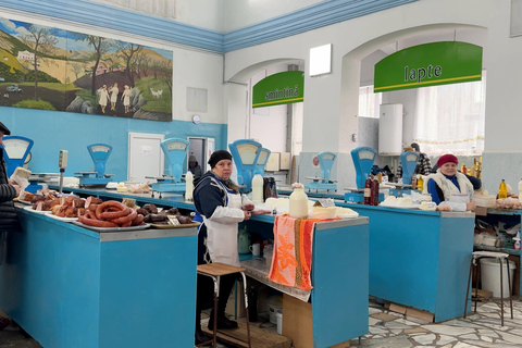 Chisinau: Piata Centrala Food Tour with Tastings