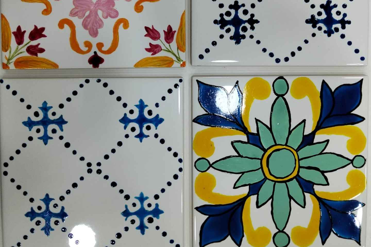 Porto: Tile-Painting Workshop with Porto Wine - Bainharia