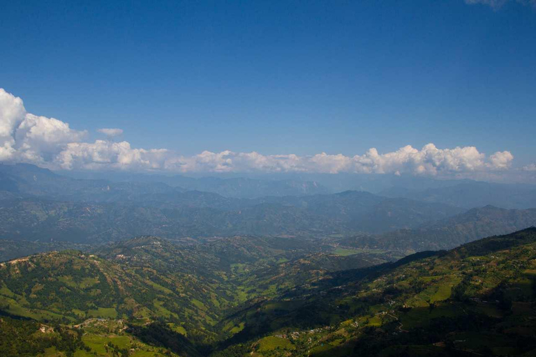 Ervaar Nagarkot Zonsopgang en Changu Narayan Dagwandeling