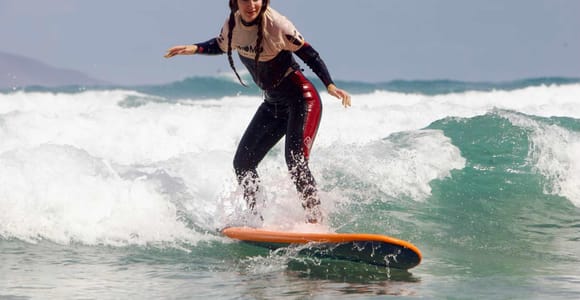 Group surf lessons in Lanzarote: learn with a local team