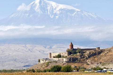 埃里温：霍尔维拉普、加尔尼、盖加尔德、西风洞和查伦茨拱门私人夜间游览