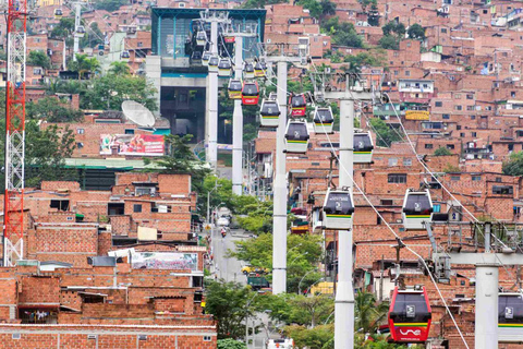 Il tour privato completo della città di Medellin