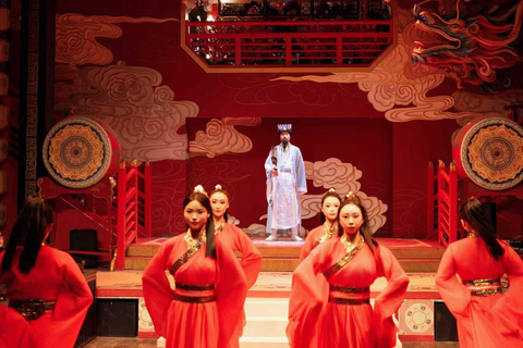 Chengdu: Jinguan Palace Banquet with Dinner/Lunch and Show General Admission (Section B)