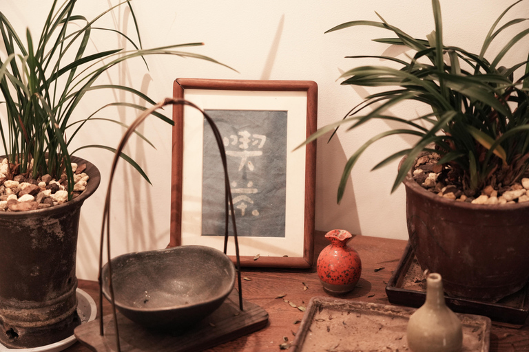 Shanghai: Chinese Culture and Calligraphy Experience