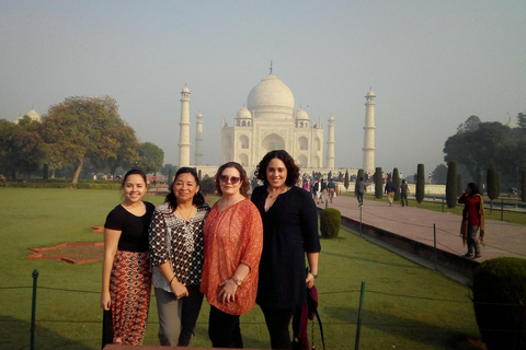 From Delhi : Taj Mahal Sunrise Tour With 5 star Breakfast Ac Private Car + 5 star Breakfast + Tour guide + Entrance