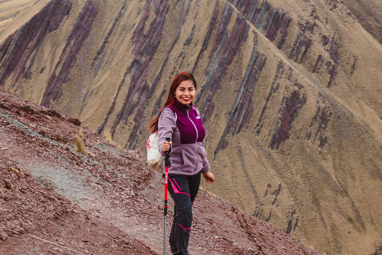 Pallaypunchu Rainbow Mountain | Lunchbuffé + frukost