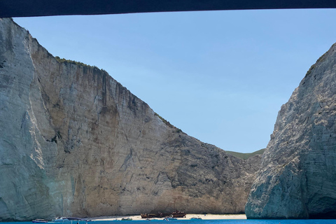 Zakynthos : Croisière privée vers la plage des naufrages