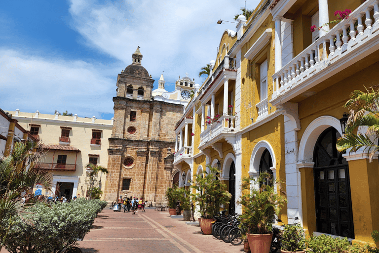 Cartagena und Getsemaní: Spaziergang durch verborgene Geschichte und LebensartCartagena und Getsemaní: Spaziergang durch verborgene Geschichte und Leben