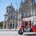 Porto: tour guidato in tuk-tuk e crociera opzionale sul fiume Douro