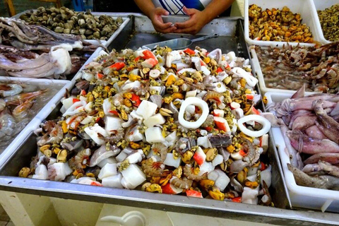 Panama City: Traditional Food Crawl with a Local