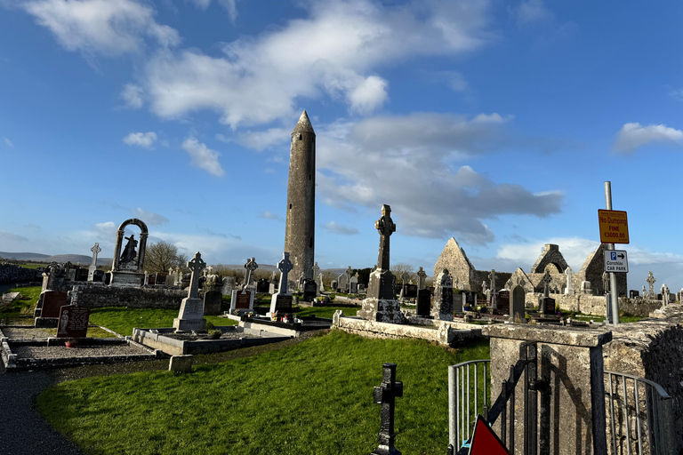 Private Tour of Cliffs of Moher and The Burren from Dublin