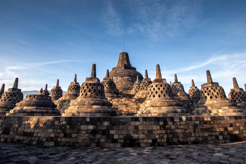 Yogyakarta : ascension du temple de Borobudur, Prambanan, visite de la villeBorobudur, Prambanan, Palais du Sultan de Yogyakarta, tout compris