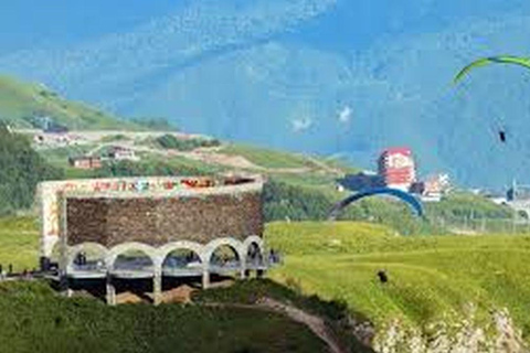 From Tbilisi: Kazbegi & Caucasus Mountains Photo Tour