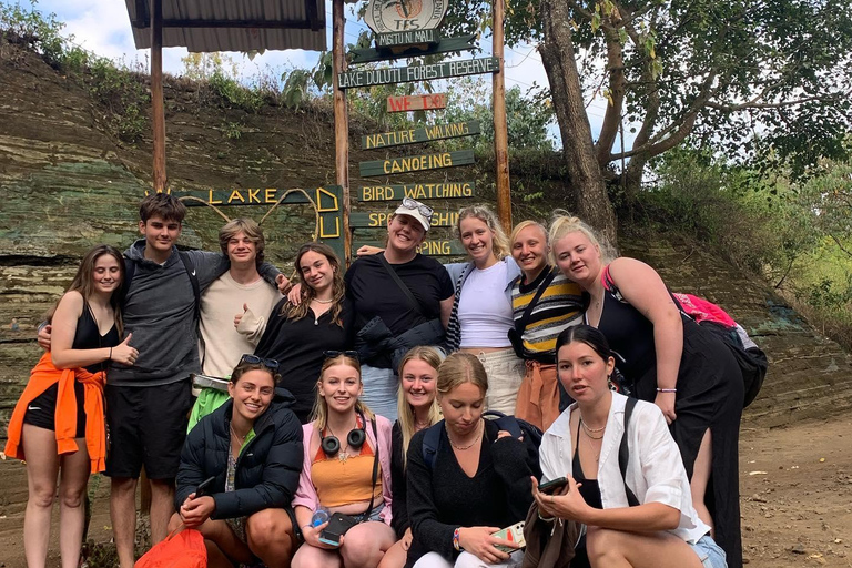 Arusha: Arts, Culture, and Coffee Guided Tour with Lunch