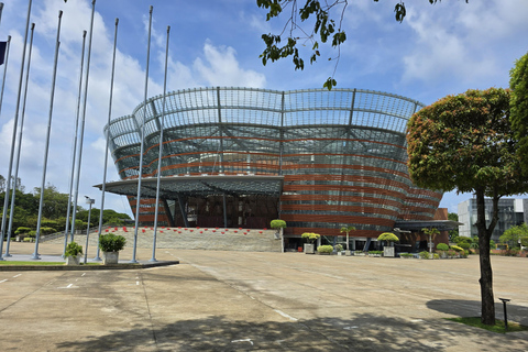Colombo: Hidden Gems City Tour with Temples and Markets