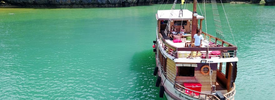 Phuket : Bateau traditionnel pour la baie de Phang Nga et l'île de Hong