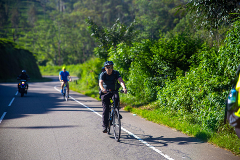 Aventura de bicicleta: Passeio de Bandarawela a Karadagolla