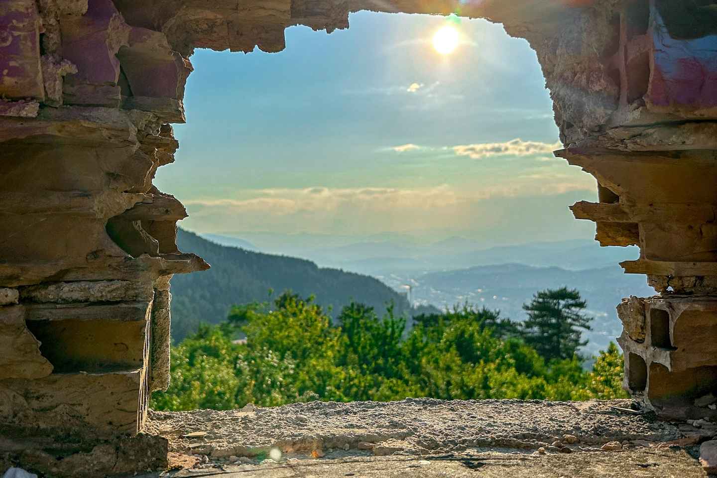 The spirit of the Winter Olympics | Hike along the bobsleigh track