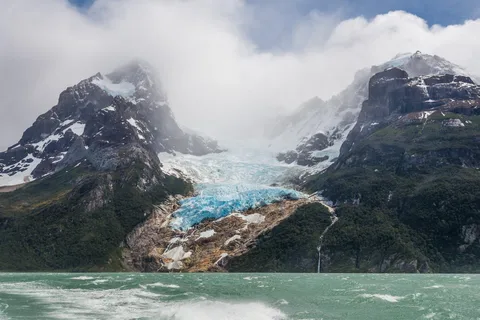 Navegación Glaciar Balmaceda y Serrano: Chile