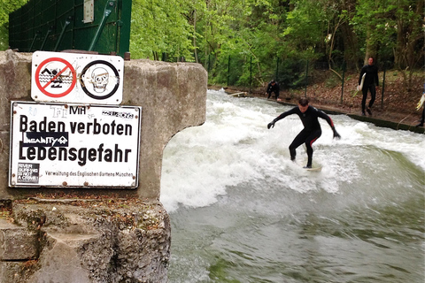 Munich : CityTour-Eisbachwelle Surf - FC Bayern - Marienplatz