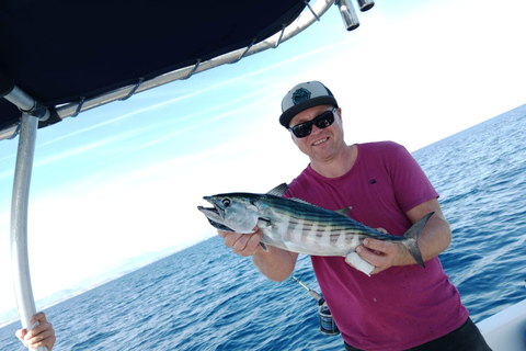 Alicante 5-Hour Fishing Excursion with Pro Fishing Guide