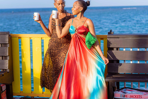 Montego Bay : Poko Loko Floating Bar Island Chill TourMontego Bay : Excursion détente sur l&#039;île du bar flottant Poko Loko