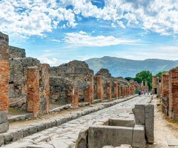 From Rome: Amalfi Coast and Pompeii Small-Group Day Tour