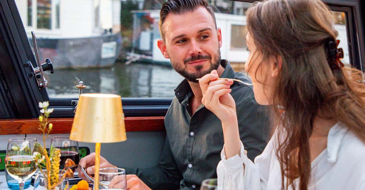 Afbeelding 8 van Amsterdam: Dinner Cruise met 4-gangen menu