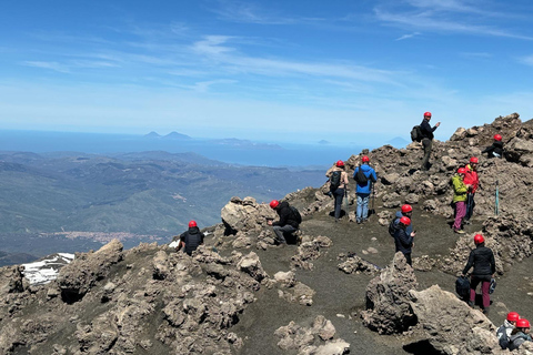 Nicolosi: Tour guiado ao pôr do sol no Monte Etna com teleférico e jipe