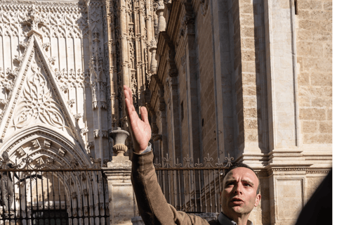 Sevilla: KATHEDRALE KLEINE GRUPPE ÜBERSPRINGEN SIE DIE SCHLANGE
