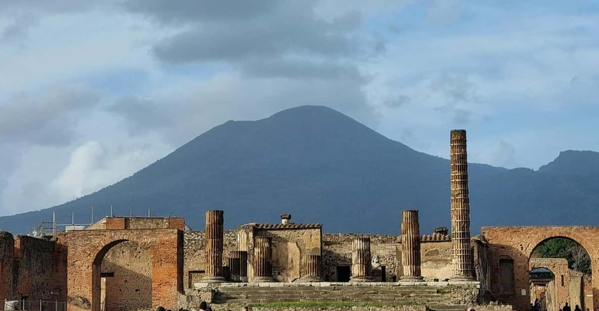 From Rome: Pompeii and Naples Day Trip by high-speed train | GetYourGuide