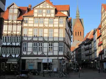 Hanover: Old Town Historical Walking Tour by Geo Epoche