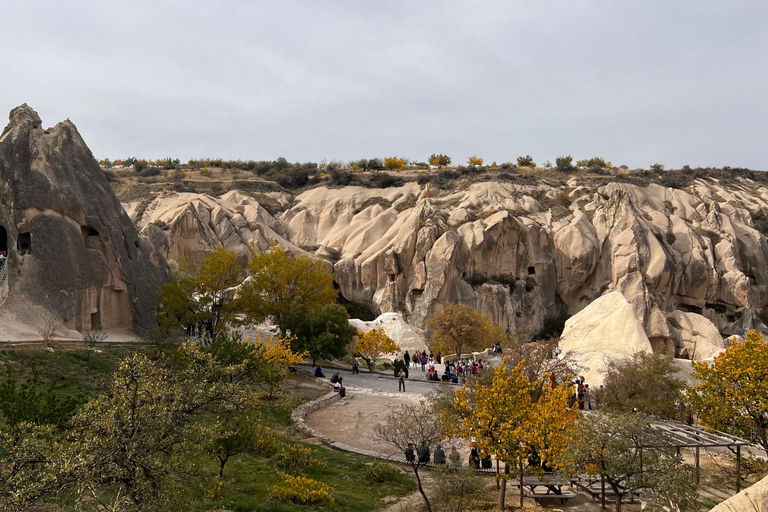 ¡Excursión de 2 días a Capadocia con almuerzo!Excursión de 2 días a Capadocia con almuerzo y entradas