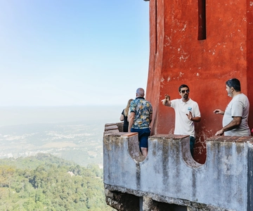 From Lisbon: Sintra & Cascais Small Group Tour with Tickets