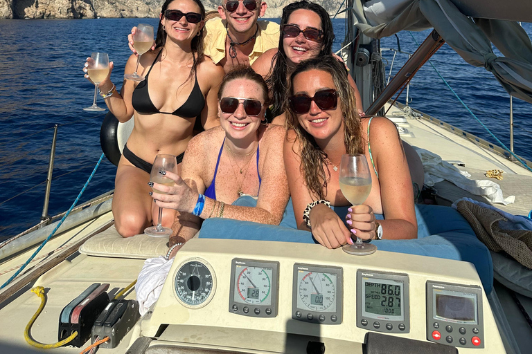 Ibiza: Tour in barca a vela di un&#039;intera giornata a Formentera con pagaiaIbiza: Tour di un&#039;intera giornata in barca a vela a Formentera con pagaia