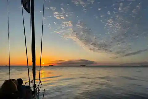 Porto: Best Exclusive Charming Sailboat Sunset