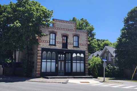 Inspired by Schitt's Creek TV Show - Filming Locations Tour