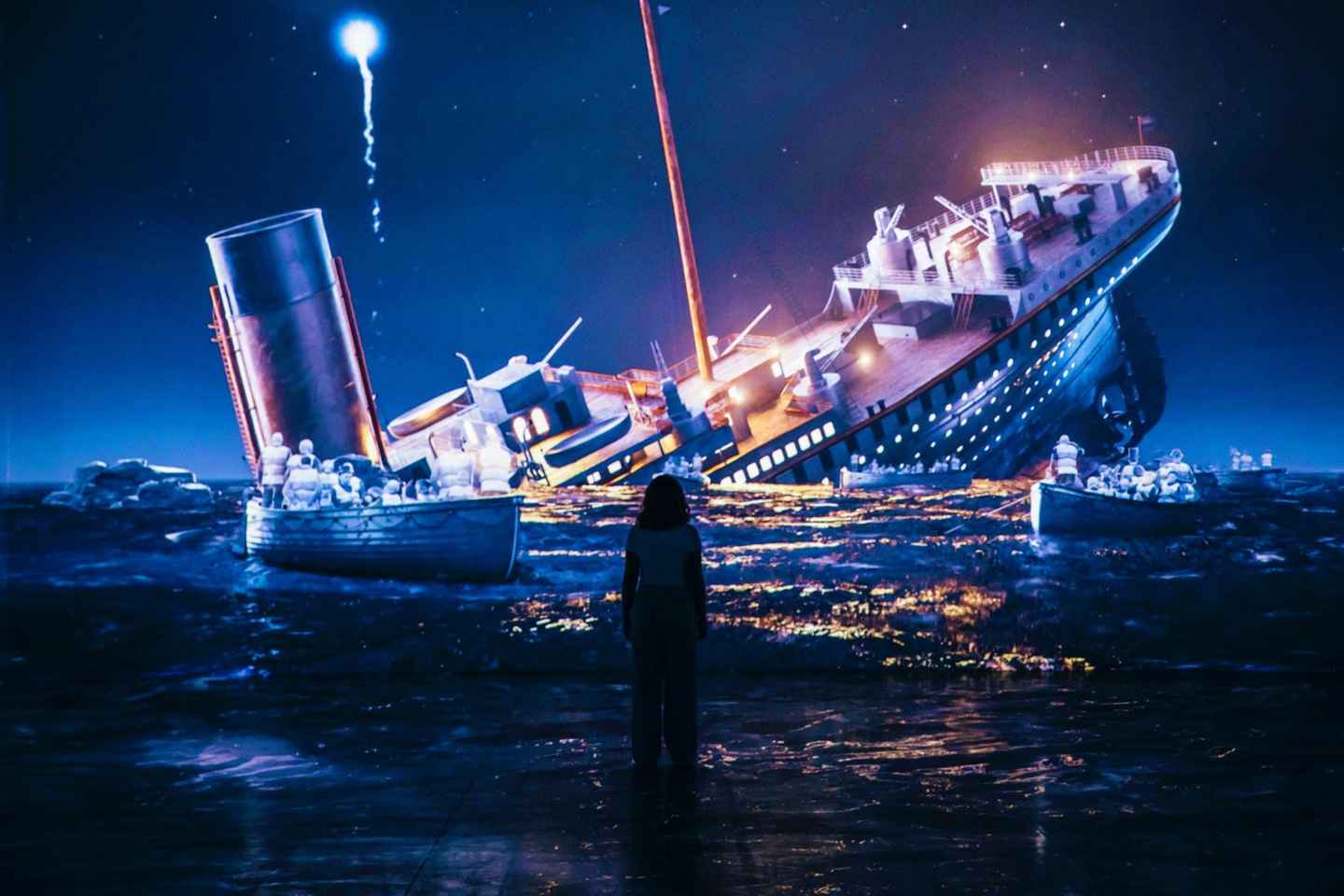 Zurich: Entrance ticket to the "Titanic" immersive exhibition at Lichthalle Maag