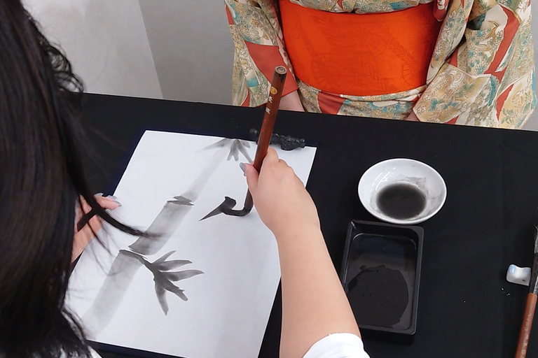 Kyoto: Sumi Ink and Brush Calligraphy Experience