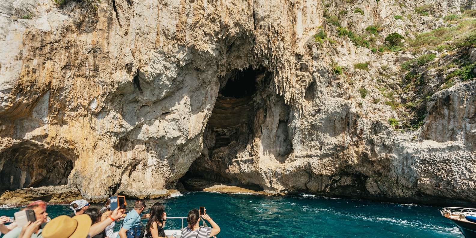 From Naples: Gulf of Naples & Capri Sightseeing Boat Tour — gallery image 18