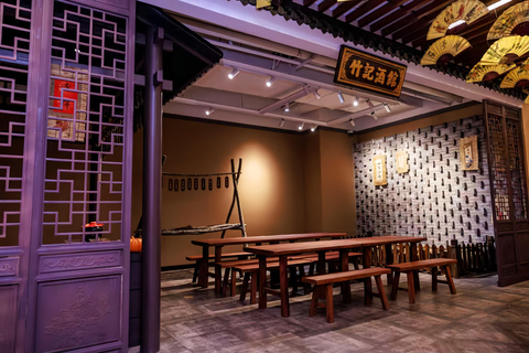 Shenyang: Manchu BanJin Feast with Live Performances Blue Seat（Regular）Meal+Costume+Makeup（ 2 days in advance）