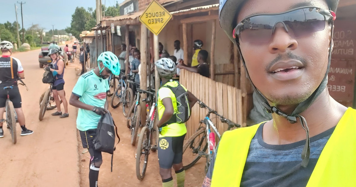 UGANDA-DE PAREL VAN AFRIKA :WANDELEN, BERGBEKLIMMEN & FIETSEN