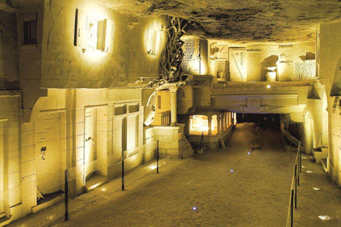 Cellars, L'Expérience Royale & Souterraine Wine Cellars, the Royal Experience & Underground Tour