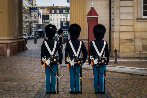 Copenhagen: Photography Masterclass - Private Photo Lesson Copenhagen Photography Masterclass - Night Tour