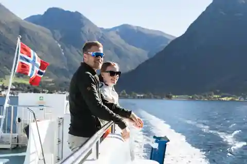 Bergen: Vaar naar het prachtige Rosendal aan de Hardangerfjord