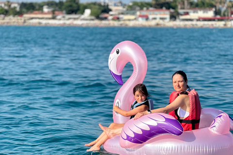 Side: Relaxing Boat Tour with Lunch and Transfers Side: Relaxing Boat Tour Private (Max 10 people)